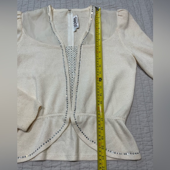 St. John By Marie Gray Knit Cream Cardigan Women’s Size 6 - Picture 6 of 10